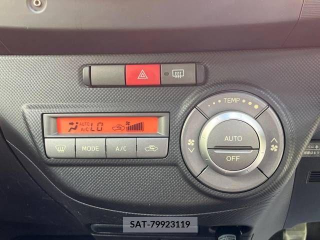 Subaru LUCRA 2011-08 354477-2