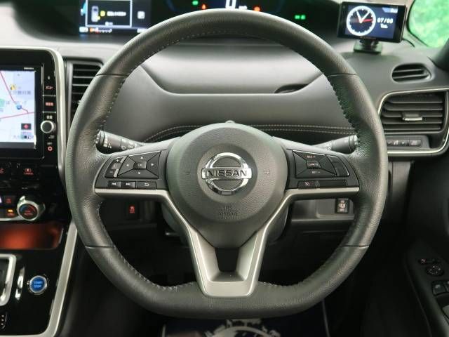 Nissan SERENA 2019-04 25178-12