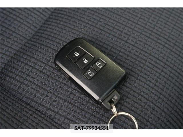 Toyota SIENTA 2016-12 204016-21