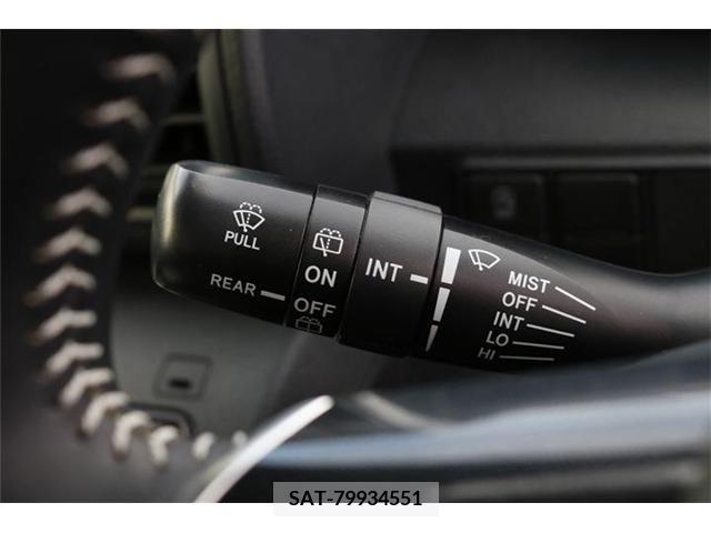 Toyota SIENTA 2016-12 204016-13