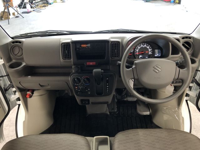Suzuki EVERY 2023-07 6107-1