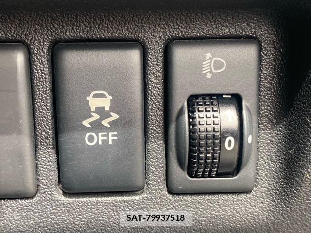 Nissan MARCH 2017-01 363184-21
