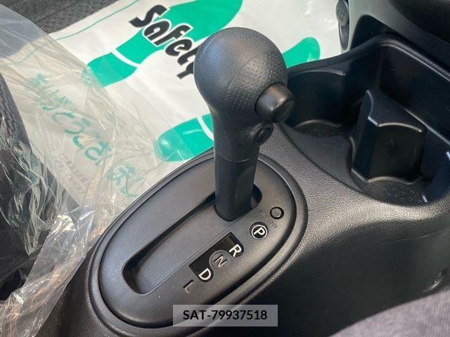 Nissan MARCH 2017-01 363184-19