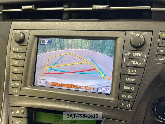 Toyota PRIUS 2012-01 380479-3