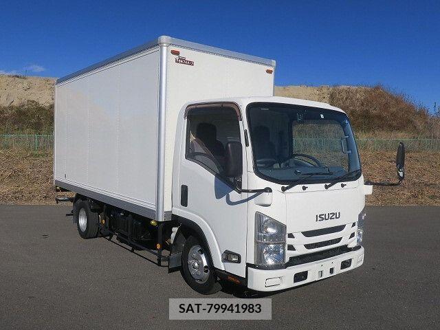 Isuzu ELF TRUCK 2016-10 212089-1