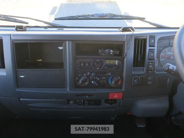 Isuzu ELF TRUCK 2016-10 212089-10
