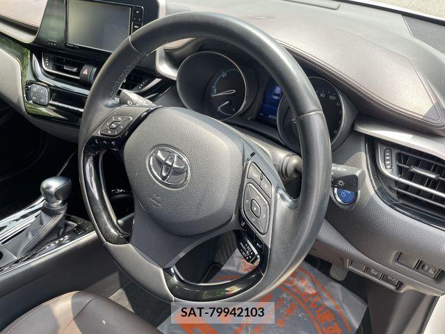 Toyota C-HR 2018-03 294970-8