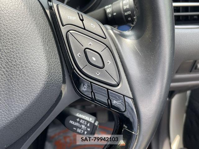Toyota C-HR 2018-03 294970-19