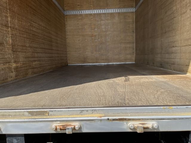 Toyota DYNA TRUCK 2014-02 3937-7