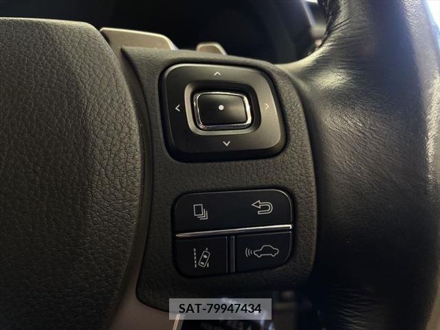 Lexus IS 2017-03 275437-25