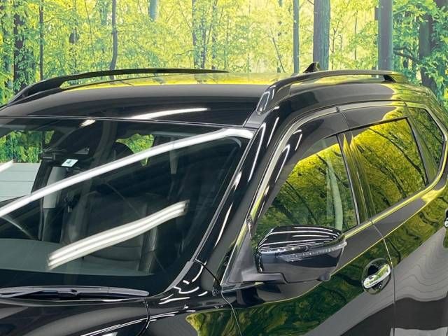 Nissan X-TRAIL 2018-04 18336-12