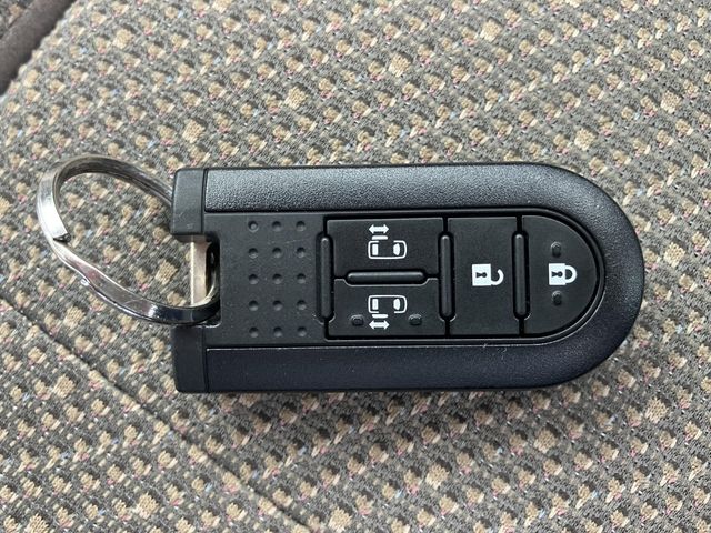 Daihatsu TANTO 2018-03 7877-12