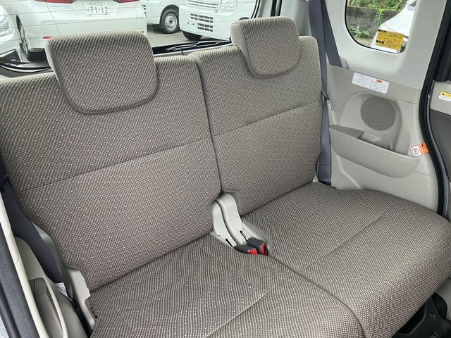 Daihatsu TANTO 2018-03 7877-17