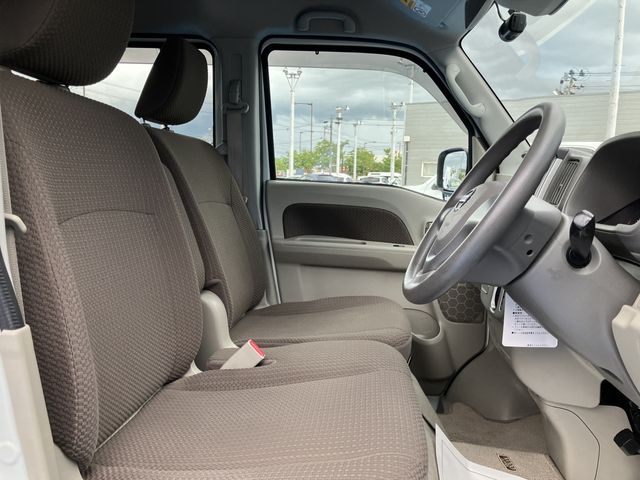 Nissan CLIPPER RIO 2018-06 22292-28