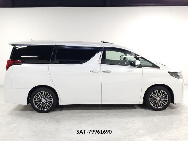 Toyota ALPHARD 2018-04 381089-9