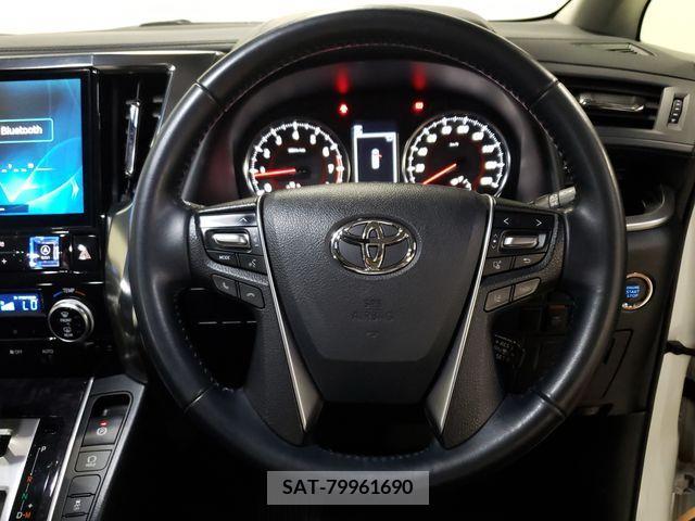 Toyota ALPHARD 2018-04 381089-16