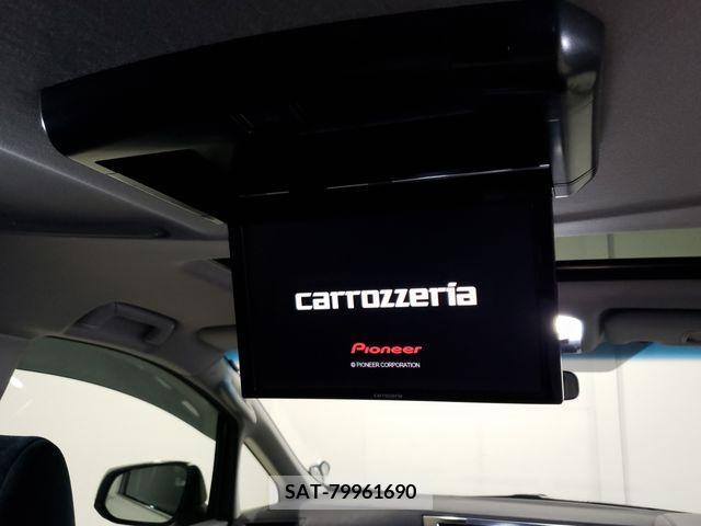 Toyota ALPHARD 2018-04 381089-23