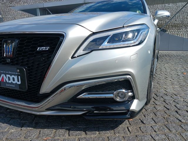 Toyota CROWN SEDAN 2018-06 12787-5