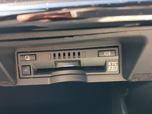 Toyota CROWN SEDAN 2018-06 12787-22