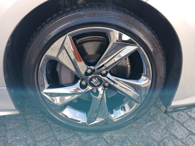 Toyota CROWN SEDAN 2018-06 12787-7