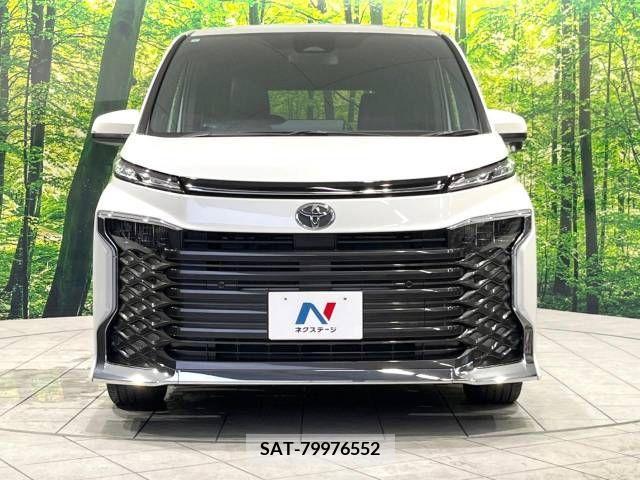 Toyota VOXY 2023-09 343983-14