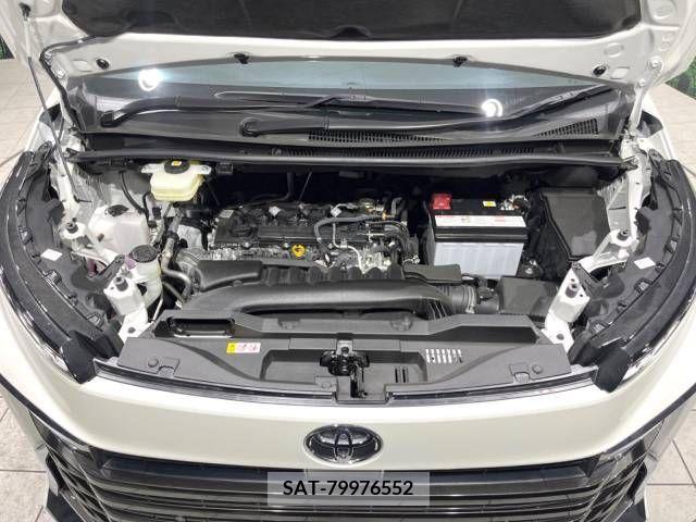 Toyota VOXY 2023-09 343983-18