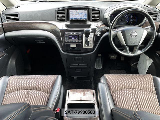 Nissan ELGRAND 2011-09 350492-1