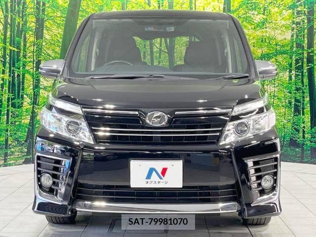 Toyota VOXY 2015-01 321420-14