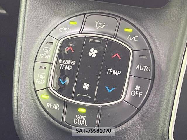 Toyota VOXY 2015-01 321420-5