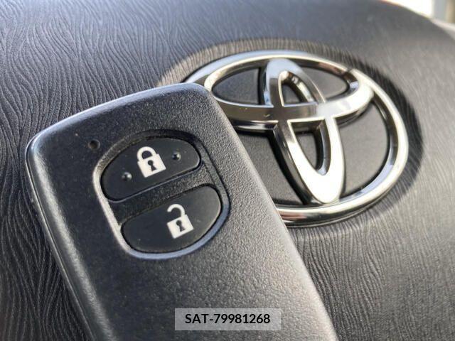 Toyota PRIUS ALPHA 2012-02 283783-7