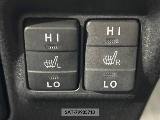 Toyota ESQUIRE 2019-09 268935-6