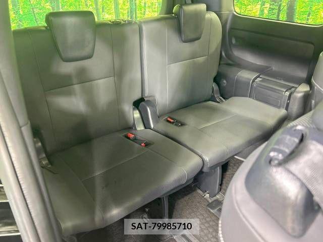 Toyota ESQUIRE 2019-09 268935-14
