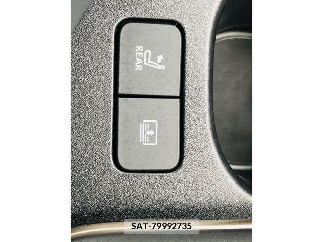 Toyota CROWN 2023-01 205791-19