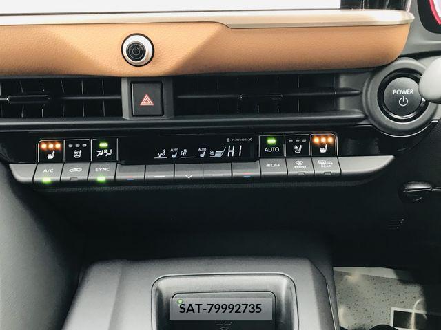 Toyota CROWN 2023-01 205791-17