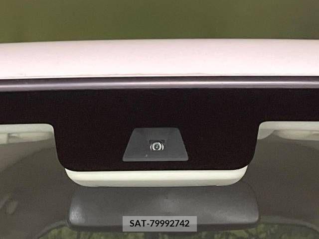 Honda N BOX 2021-01 348347-2