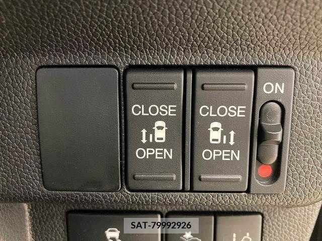 Honda FREED 2017-04 302894-4