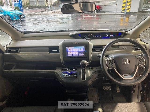 Honda FREED 2017-04 302894-1