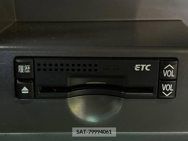 Toyota ESTIMA 2009-04 268747-7