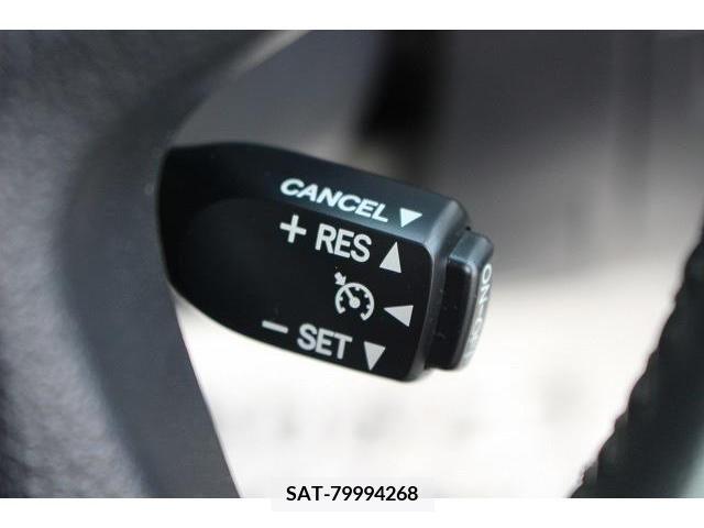 Toyota VELLFIRE 2016-06 205348-3