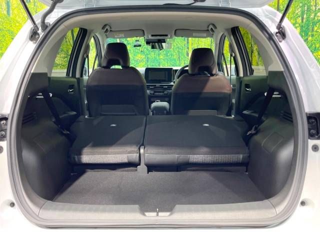 Nissan AURA 2023-06 184746-10