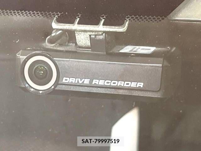 Nissan NOTE 2016-11 305329-3