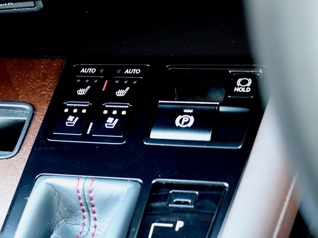 Lexus RX 2020-07 579-19