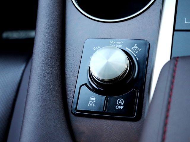 Lexus RX 2020-07 579-20