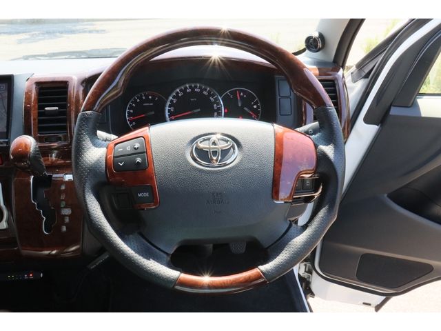 Toyota HIACE VAN 2014-09 13605-20