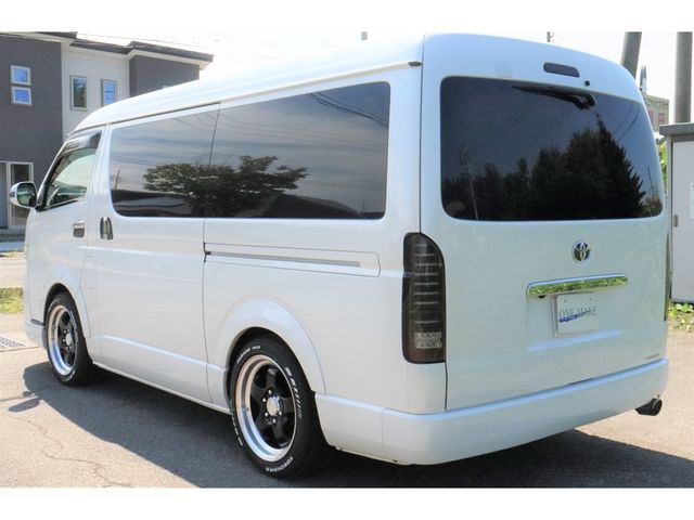 Toyota HIACE VAN 2014-09 13605-3