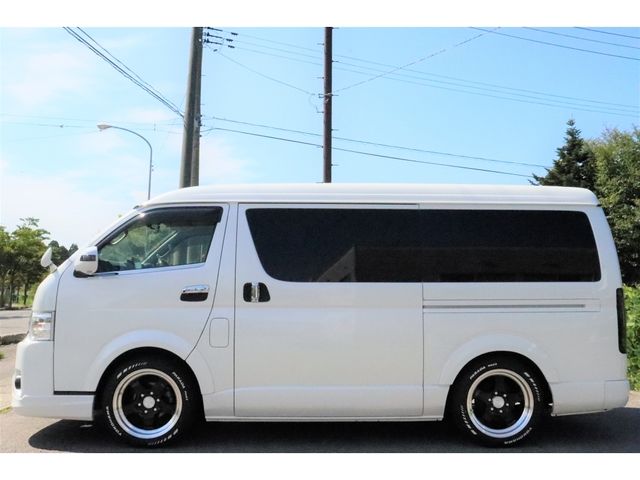 Toyota HIACE VAN 2014-09 13605-6