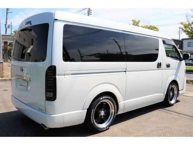 Toyota HIACE VAN 2014-09 13605-4