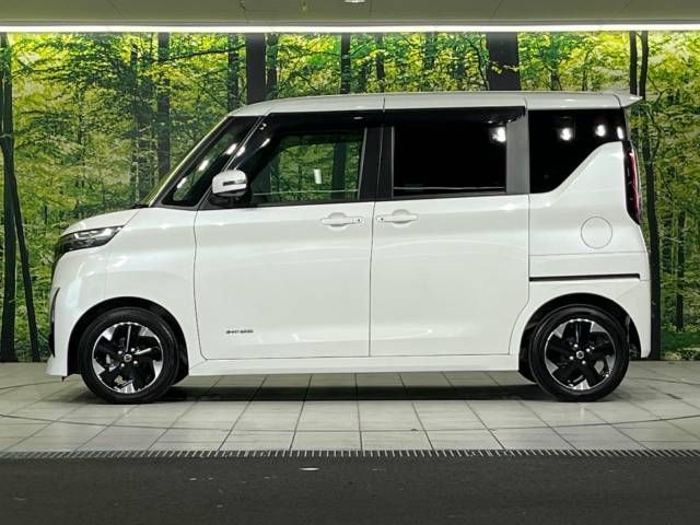 Nissan ROOX 2022-05 15744-16