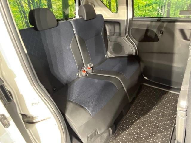 Nissan ROOX 2022-05 15744-9