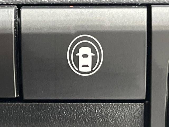 Nissan ROOX 2022-05 15744-5